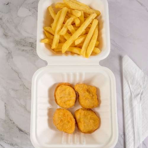 4 Pcs Chicken Nuggets with Chips